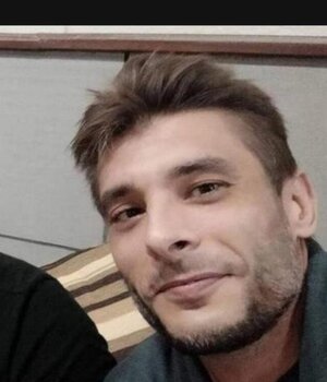Leo85